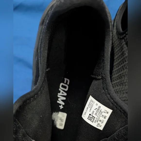 Puma Black Slip-On Sneakers Size 10 Zip Closure Like New - Picture 10 of 16